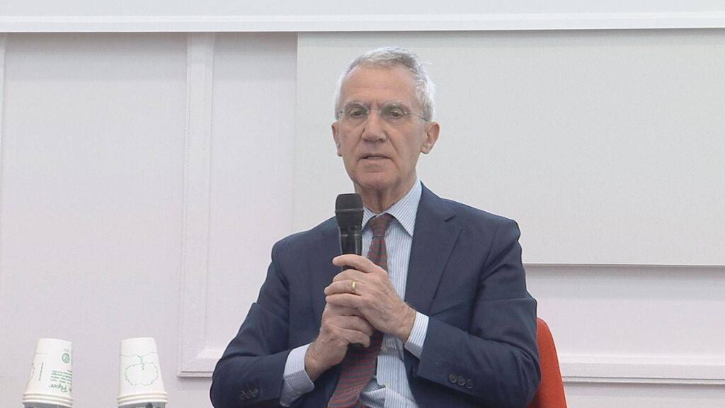 Cdp, Guiso: “L’Italia non innova, se non si innova non si investe e il risparmio cala”