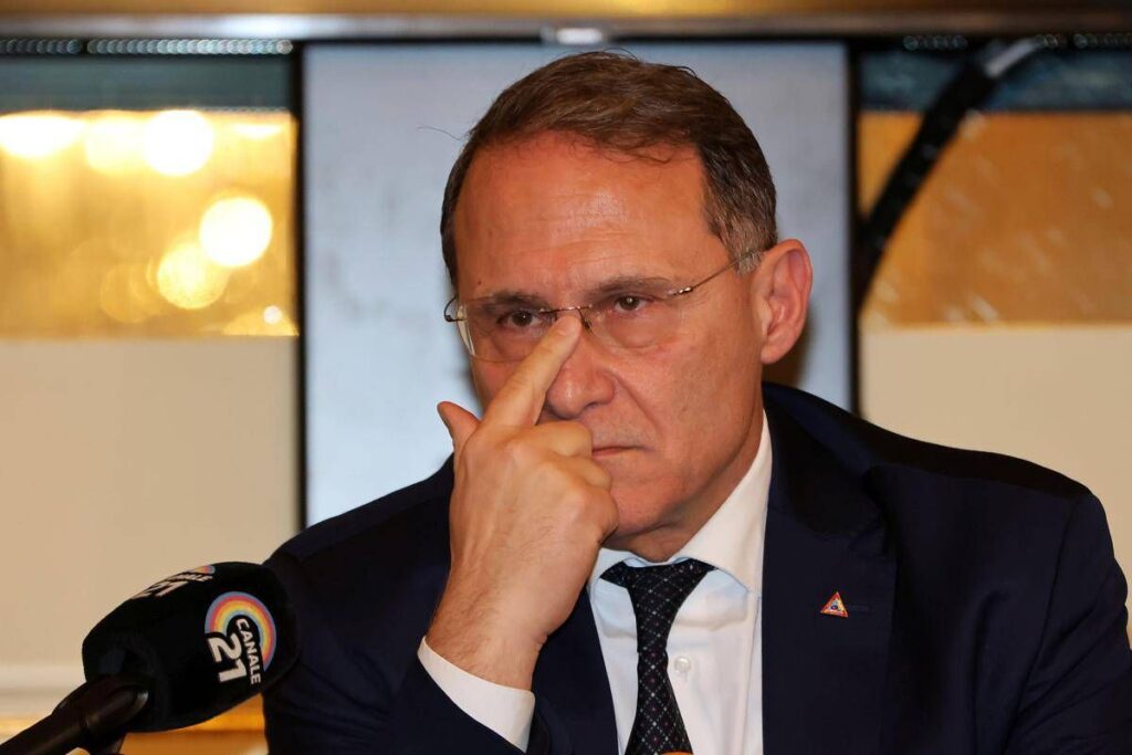 Cirielli: “Incontro con ambasciatore russo? Farnesina sapeva, due funzionari con me”