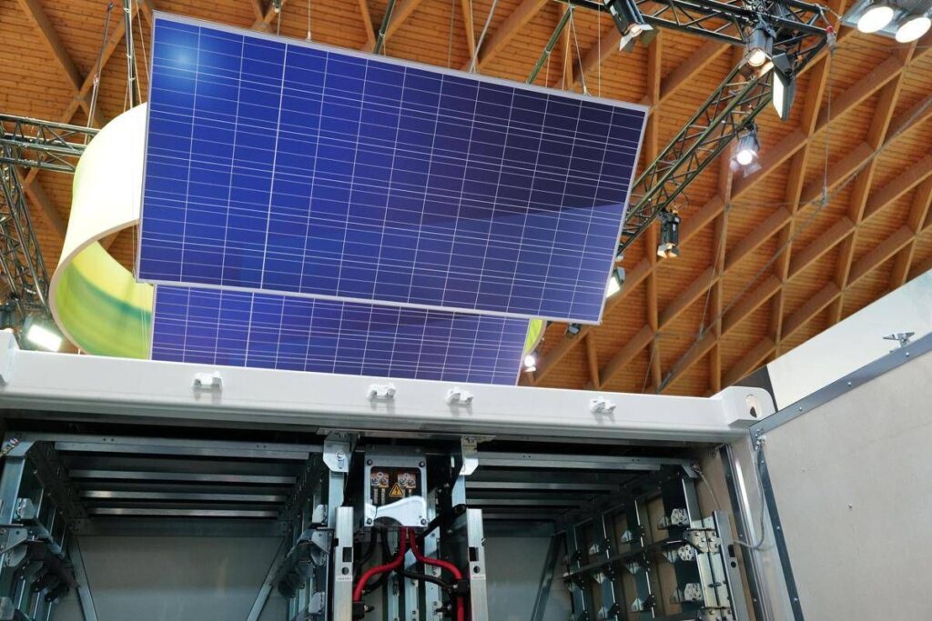 Energia, Bonafede: “Cer saranno centrali nel sistema energetico nazionale”