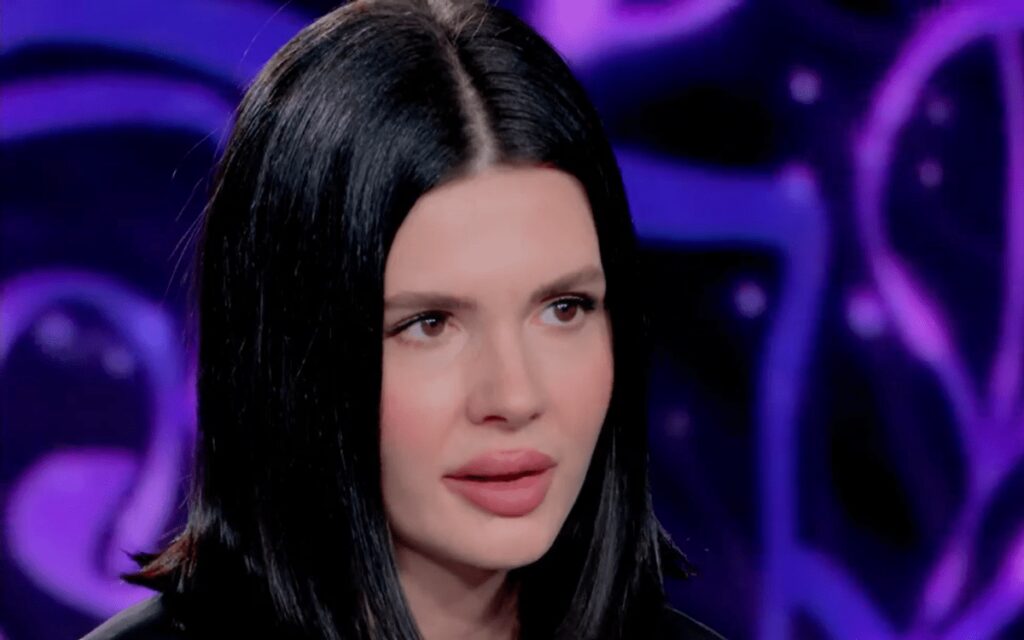 Evelina Sgarbi, l’appello ad Achille Lauro: “Vorrei conoscerlo”. E la dedica a papà Vittorio