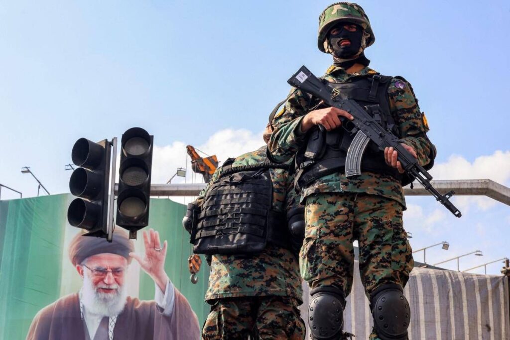 Iran, Pasdaran: “Se Usa attaccano guerra si estenderà oltre confini regione”