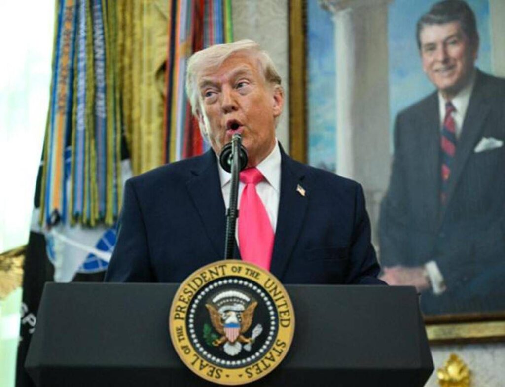 Iran-Usa, la tregua di Trump dura solo 5 giorni: “Accordo con Teheran è possibile”