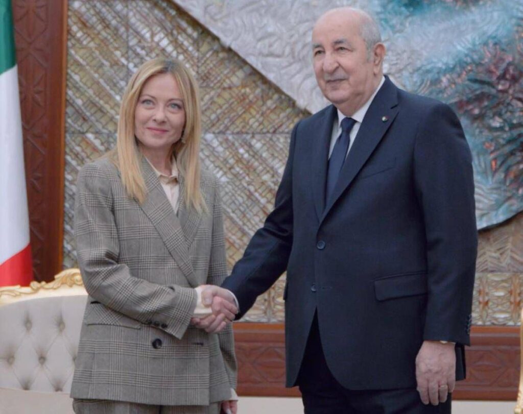 Italia-Algeria, Meloni: “Rafforziamo flusso fornitura gas”