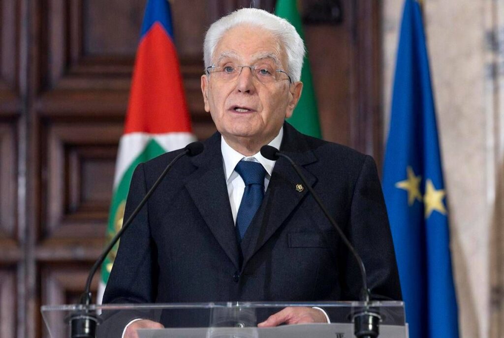 Lavoro, Mattarella: “Veicolo di democrazia e coesione sociale. No a pochi ricchi Epulone e tanti Lazzaro”