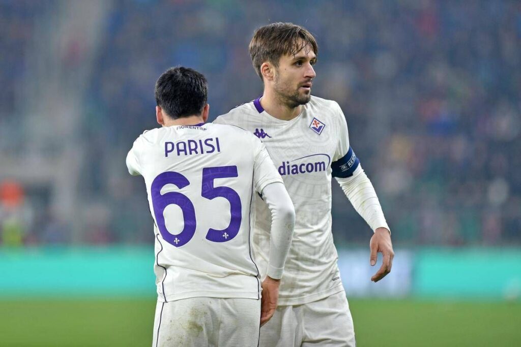 Rakow-Fiorentina 1-2: viola ai quarti di Conference League con gol da centrocampo di Pongracic