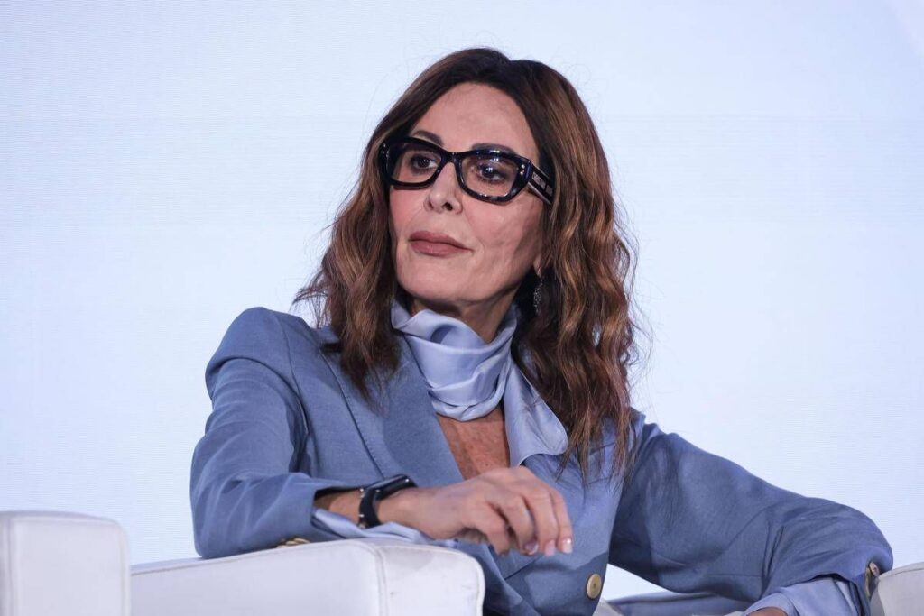 Santanché si è dimessa: “Obbedisco, lascio come ha auspicato Meloni”