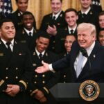 Stretto di Hormuz, Trump prepara fase 2 con navi e marines. Londra concede basi agli Usa