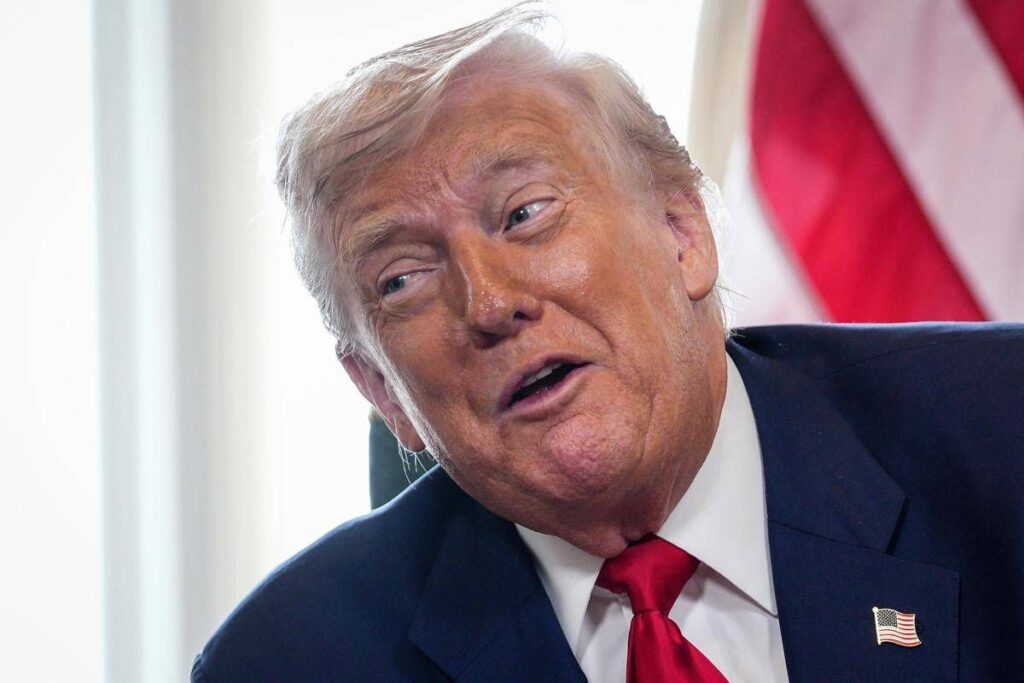 Trump e la reazione al report degli 007: “Mojtaba Khamenei probabilmente è gay”