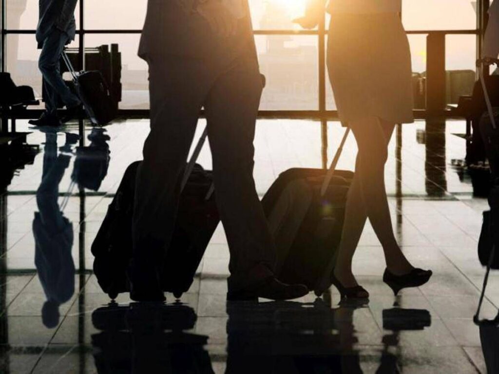 Voli a rischio in Europa tra 6 settimane? Crisi di Hormuz e effetto sul traffico aereo