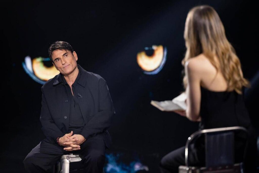 Belve, Sal Da Vinci risponde a Cazzullo: “C’è un repertorio delle canzoni di camorra?”