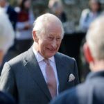 Carlo III, il viaggio negli Usa per Donald Trump. Vedrà anche il principe Harry?