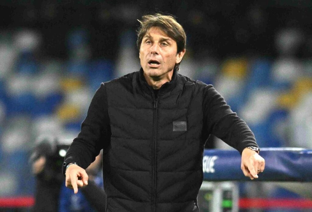 Conte dice addio al Napoli, De Laurentiis: “I cicli finiscono”
