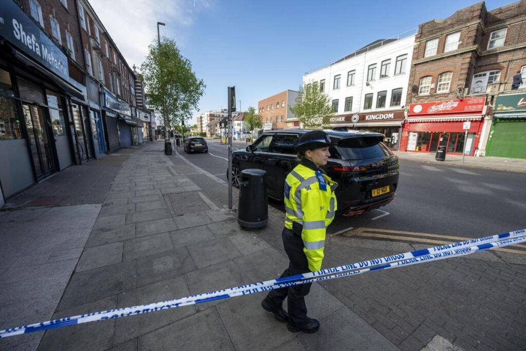 Due accoltellati a Londra, il governo britannico stanzia 25 milioni per sicurezza comunità ebraiche