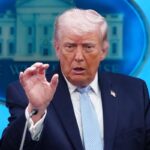 Iran, Trump: “Possiamo distruggerlo in una notte, ho il piano migliore di tutti”