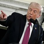 Iran-Usa, Trump cancella missione negoziatori in Pakistan: “A Teheran non si sa chi comanda”