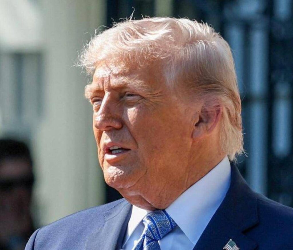 Iran-Usa, la proposta di Teheran a Trump: “Apri Hormuz, poi colloqui sul nucleare”