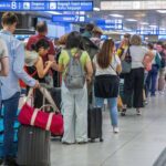 Iran, impennata prezzi dei carburanti: compagnie aeree low cost tagliano i voli