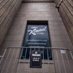 Jimmy Kimmel risponde a Melania Trump: “D’accordo su stop retorica d’odio, ne parli con suo marito”