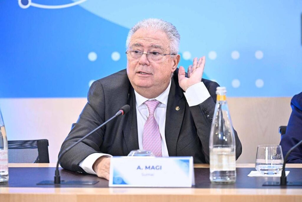 Liste d’attesa in sanità, Magi (Sumai): “Più medici specialisti sul territorio e rafforzare Case comunità”