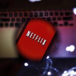 Netflix, tribunale: “Illegittimi aumenti abbonamenti 2017-24, rimborsi fino a 500 euro”