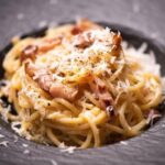 Oggi si festeggia la Carbonara, perché è la pasta più amata dagli italiani