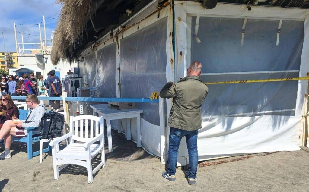 Ostia, sigilli a una parte dello stabilimento Capanno. I gestori: ”Siamo regolarmente aperti”