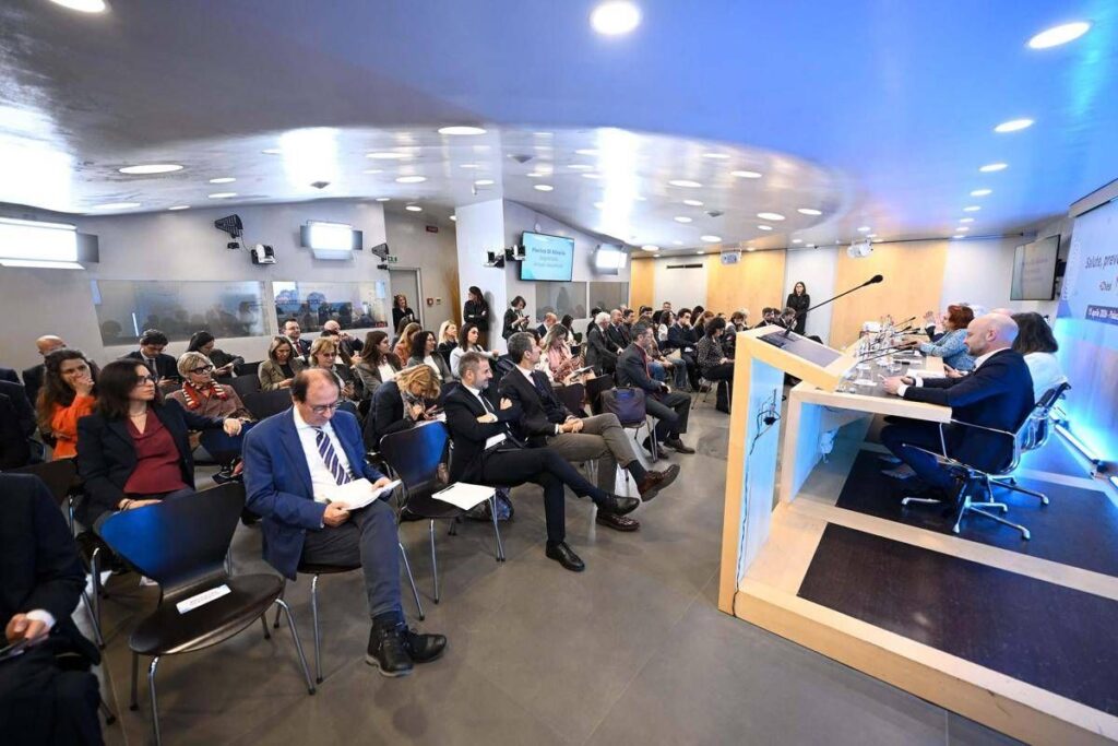 Sanità, Cicchetti (Altems): “Liste d’attesa? Serve coraggio per taglio prestazioni inutili”