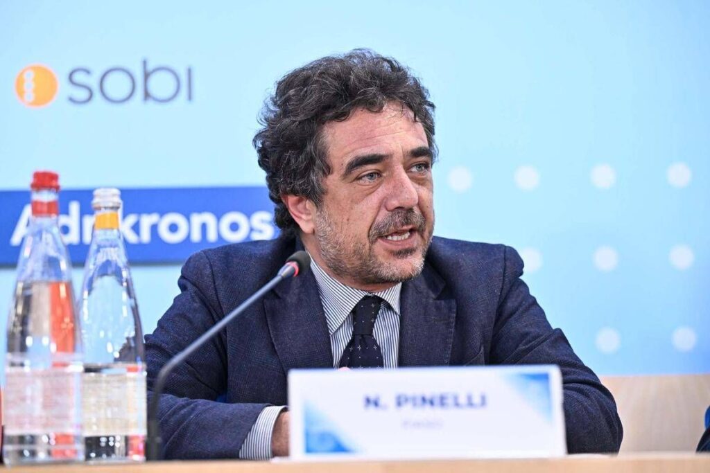 Sanità, Pinelli (Fiaso): “Farmacovigilanza per ridurre rischi iperprescrizione in cronici”