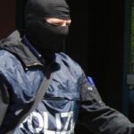 Siena, odio razziale e apologia fascista e nazista: denunciati 13 minori