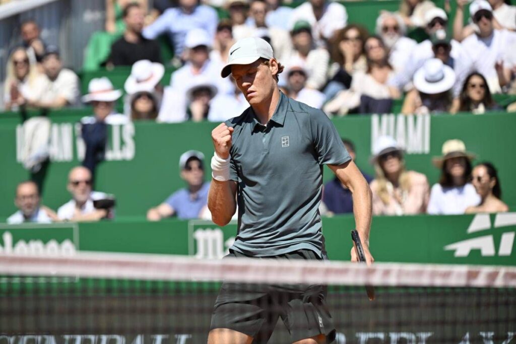 Sinner-Zverev semifinale Montecarlo oggi: orario, precedenti e dove vederla in tv