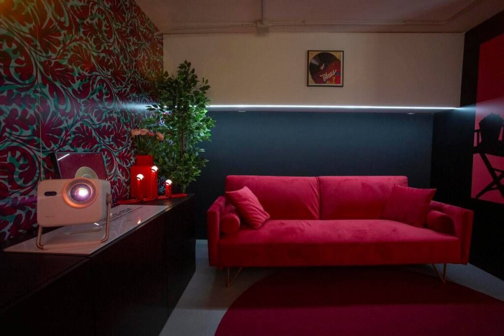 Un distretto che fonde tecnologia e colore, Hisense presenta ‘The colorful district’﻿