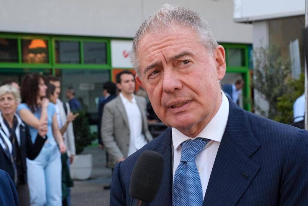 Vinitaly, confronto Urso-Stefani su Hormuz e materie prime critiche per le imprese