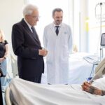 Auto sulla folla a Modena, cinque feriti ancora ricoverati: Mattarella e Meloni in visita