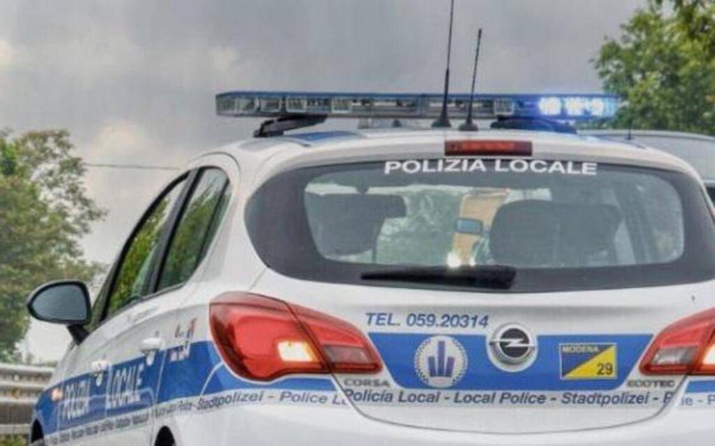 Auto sulla folla a Modena, l’investitore è Salim el Koudri: chi è