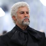 Bad Bunny irriconoscibile al Met Gala: “Ci sono voluti 53 anni per prepararmi”