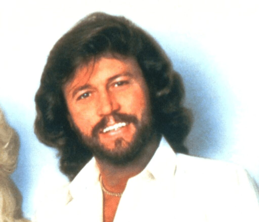 Barry Gibb vittima di fake new, i fan piangono (per errore) l’ultimo Bee Gees ancora in vita