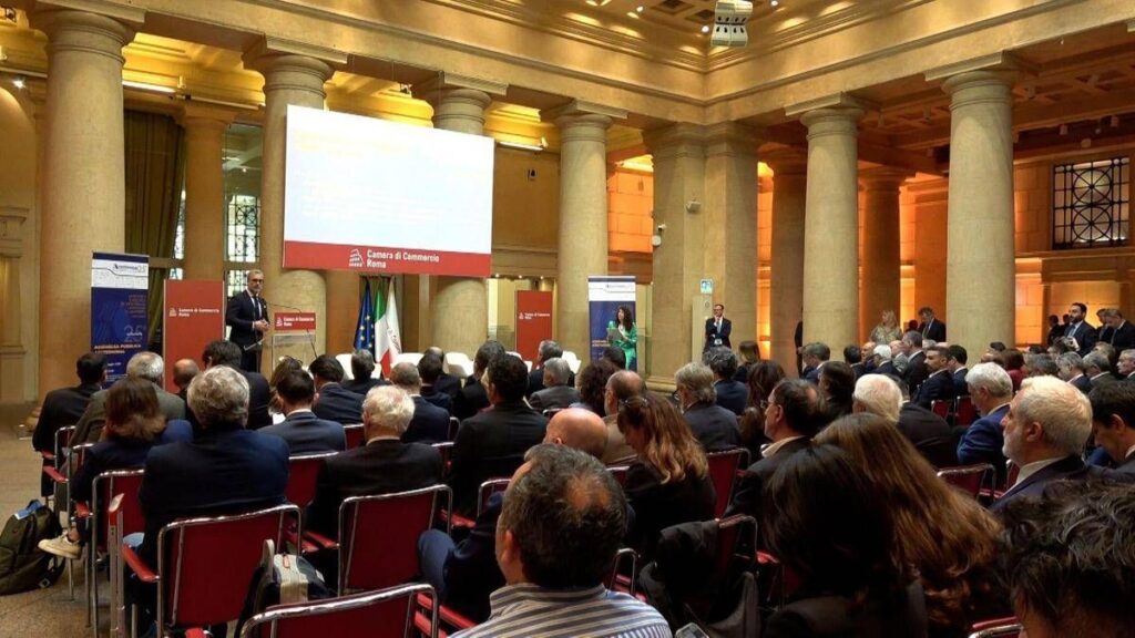 Blue economy, Urso: “Terminali portuali infrastrutture strategiche, da governo dialogo continuo con il settore”