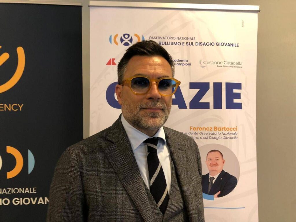 Bullismo, Tirillò (Agenzia Spaziale): “Mondo digitale è diventato un’assuefazione”