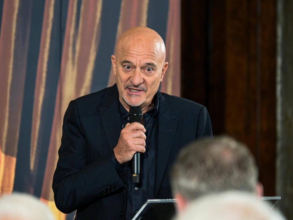 David Donatello, show di Claudio Bisio al Quirinale con battuta su ‘caso Minetti’