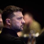Devastante attacco russo all’Ucraina, Zelensky promette: “Risponderemo”