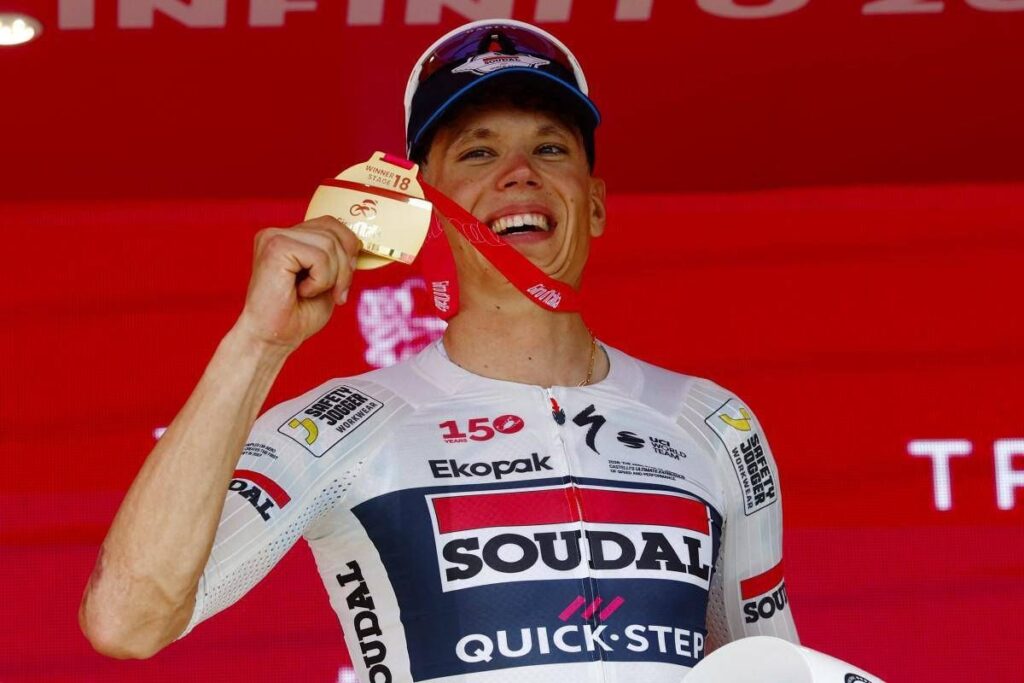 Giro d’Italia, a Magnier la 18esima tappa. Vingegaard sempre in rosa
