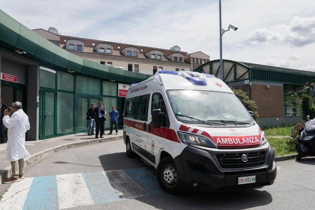 Hantavirus, turista britannica rintracciata a Milano: negativa ai test e in quarantena al Sacco