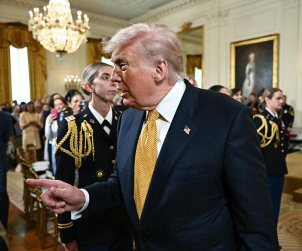 Iran-Usa, Trump: “Accordo vicino”. Teheran: “Pronti a respingere attacco”