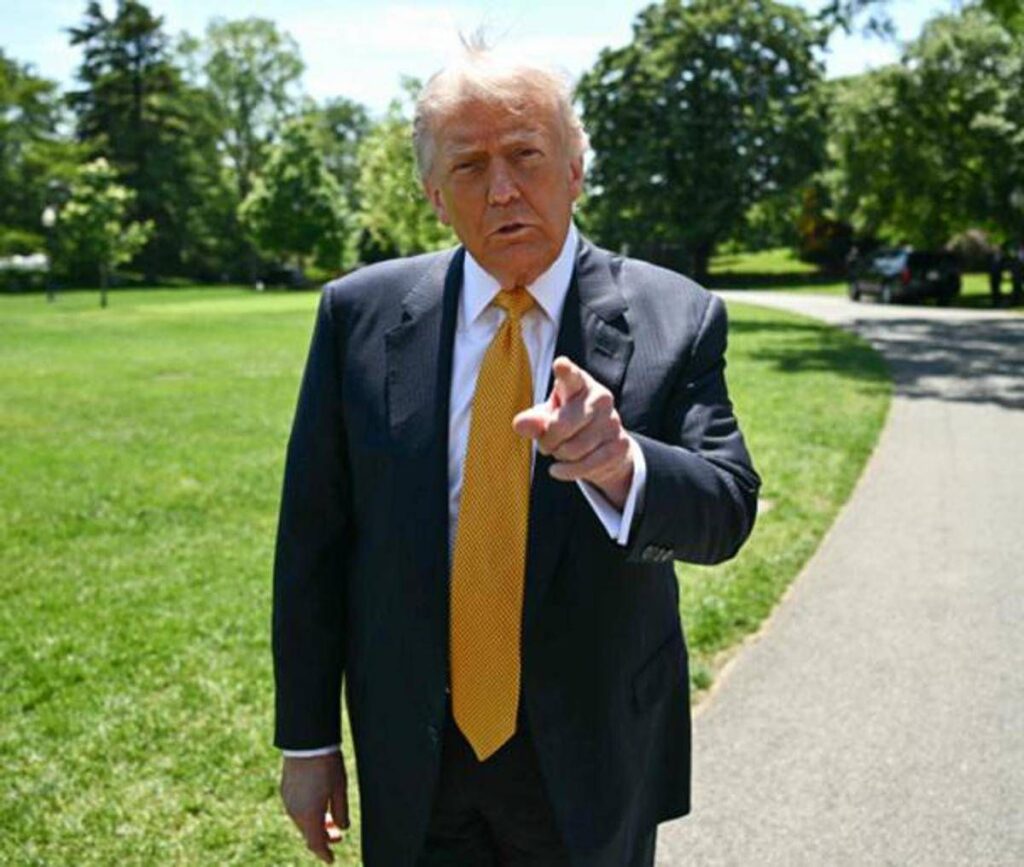 Iran-Usa, Trump frena: “Accordo vicino ma non c’è fretta”