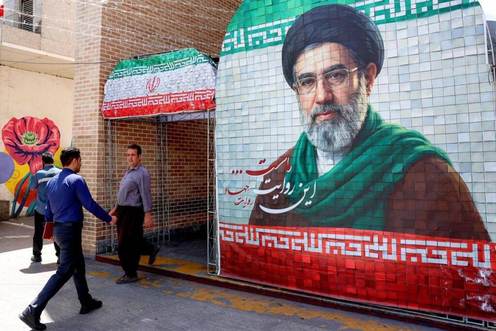 Iran, attesa oggi la risposta alla proposta Usa: Trump parla di “colloqui positivi”