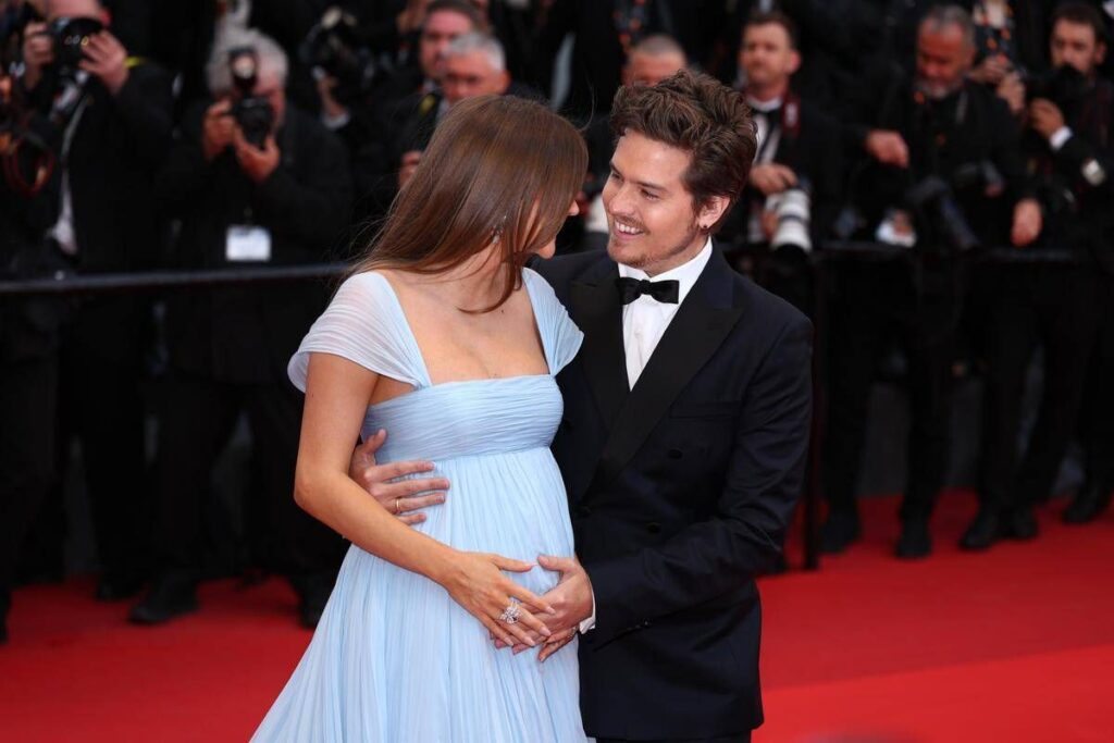 L’ex star di ‘Zack e Cody’ Dylan Sprouse e Barbara Palvin aspettano un figlio, la rivelazione a Cannes