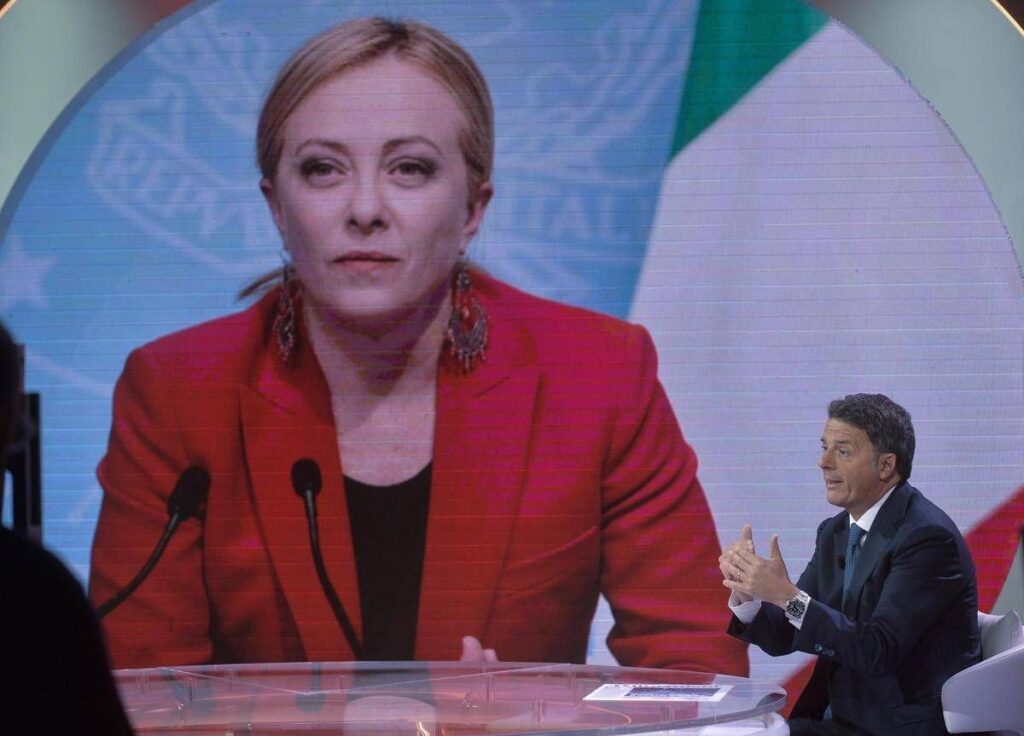 Meloni: “Io furibonda per la campagna di Renzi nelle stazioni? Non è vero”