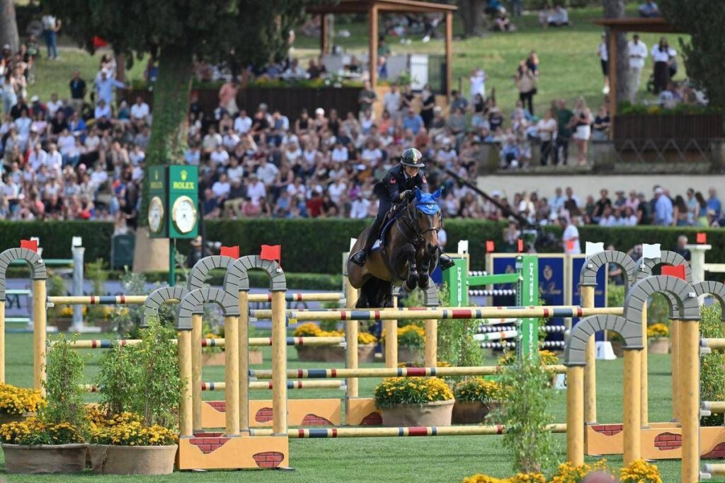 Piazza di Siena da record, 77mila spettatori per l’edizione del Centenario e boom social