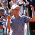 Roland Garros, Cinà-De Jong e lo ‘strano’ ritardo per l’inizio del match: cos’è successo a Parigi