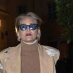 Sharone Stone, la diagnosi e la rottura col marito: “Non voleva l’operazione al seno”